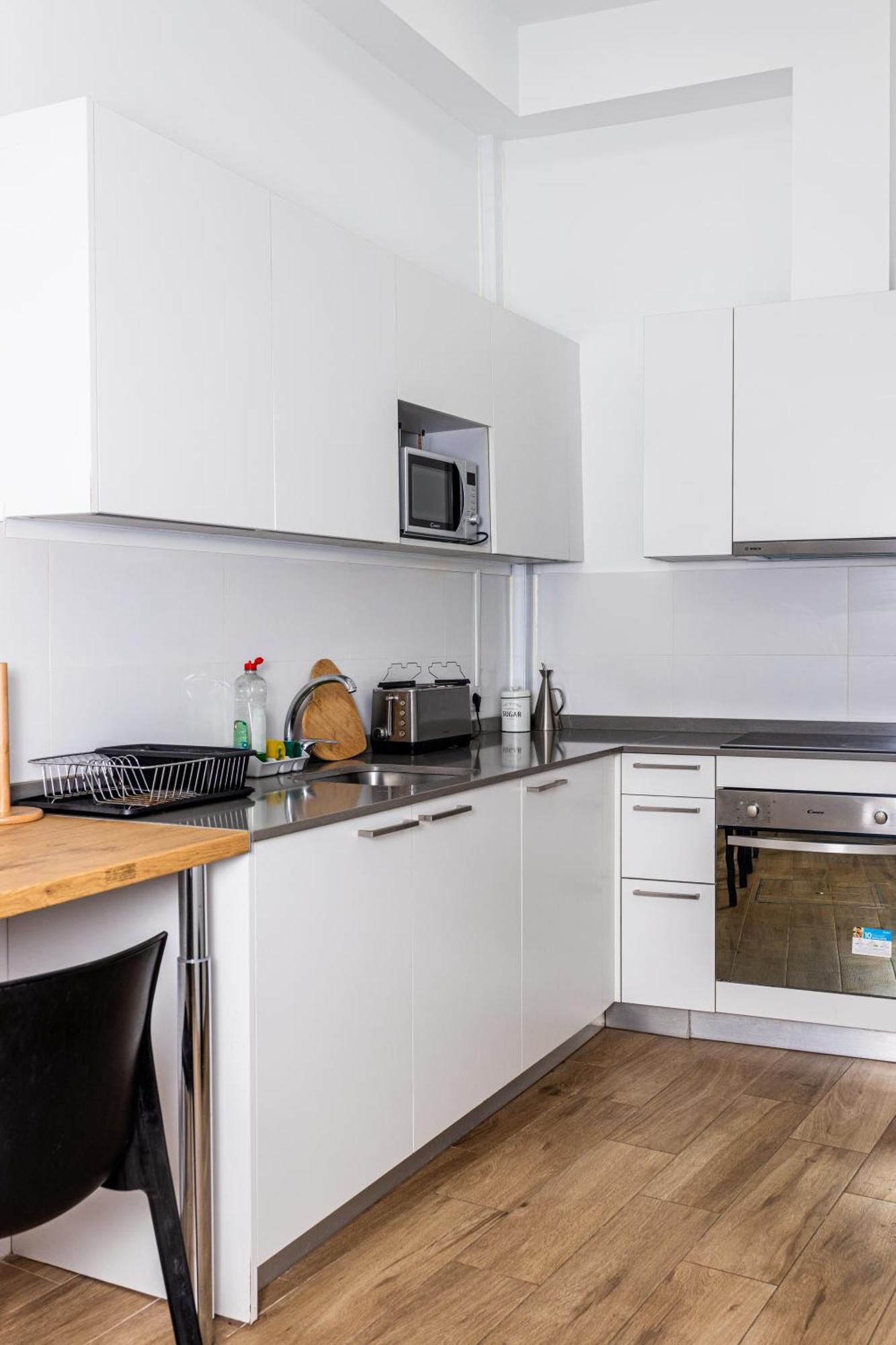Triana Riverside Guesthouse Севиля Екстериор снимка